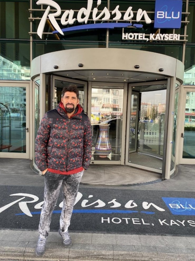 Cangele, Kayseri’ye geldi