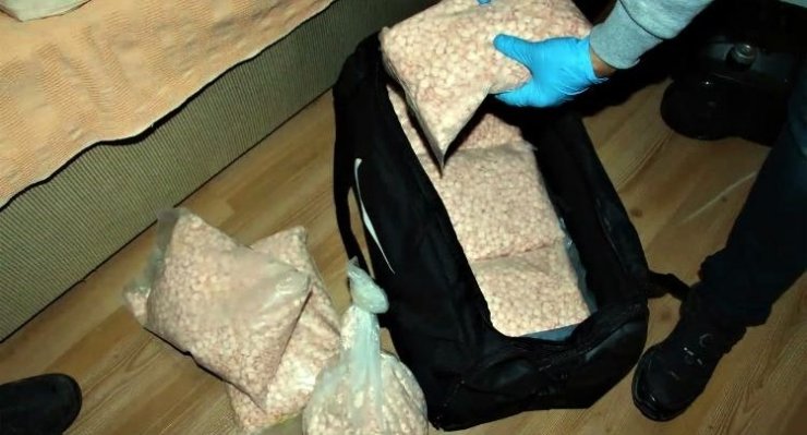Sakarya’da 2 milyon 922 bin 195 adet cinsel içerikli hap ve vitamin hapı ele geçirildi