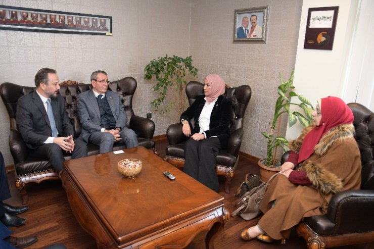 Iraklı kadın milletvekilleri, iş birliği için Samsun’da