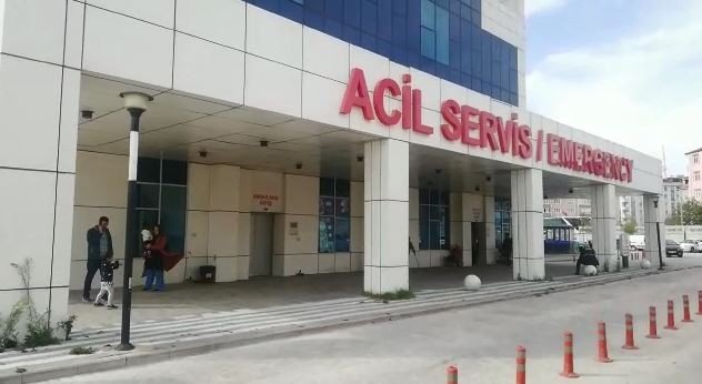 Aileler arasında bıçaklı kavga: 1 ölü, 4 yaralı