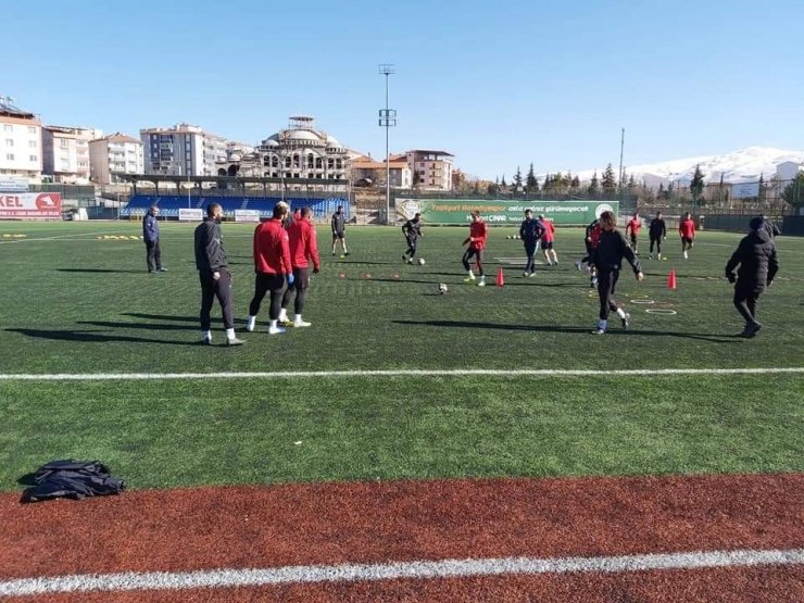 Yeşilyurt Belediyespor’da gözler Darıca maçına çevrildi