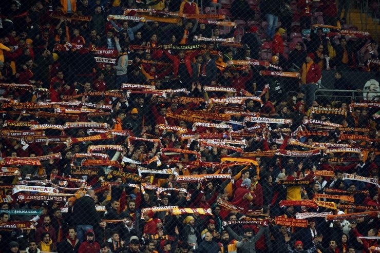 Ziraat Türkiye Kupası: Galatasaray: 0 - Çaykur Rizespor: 0 (İlk yarı)