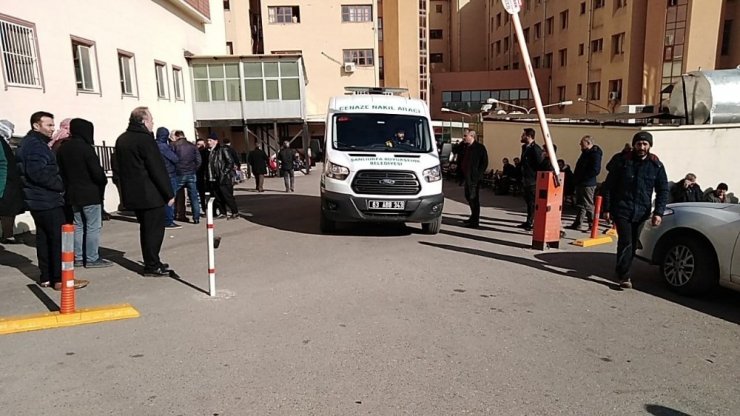 Düğünde yaralanan damat hayatını kaybetti