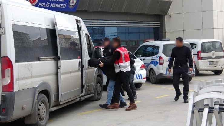 Maltepe’de filmlere taş çıkartacak olay