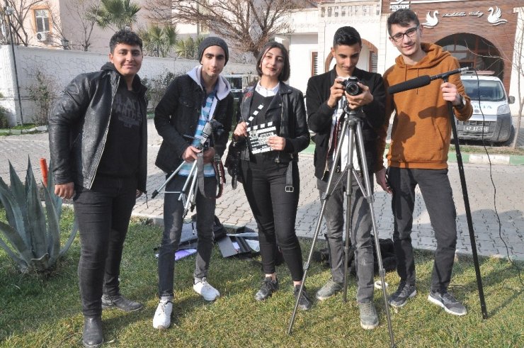 Kızıltepeli gençler sosyal medya bağımlılığına dikkat çekti