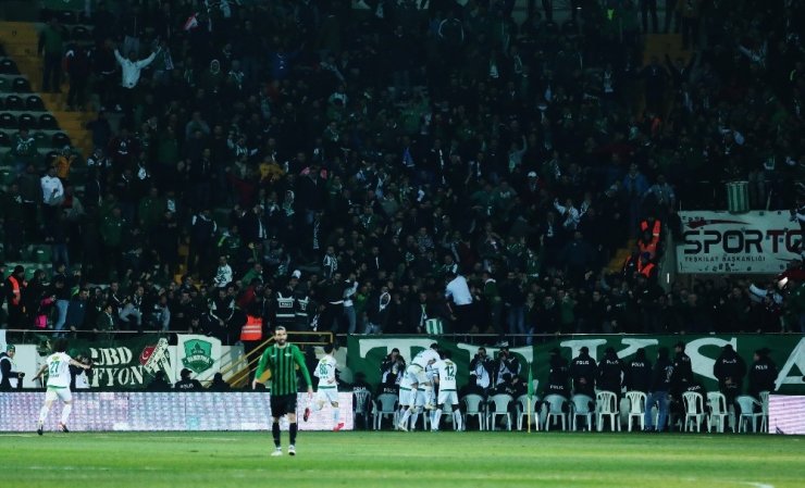TFF 1. Lig: Akhisarpor: 0 - Bursaspor: 1