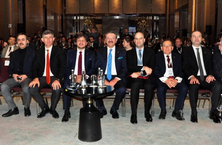 TOBB Başkanı Hisarcıklıoğlu: "Doğrudan gelen yabancı sermaye yatırımı, yıllık ortalama 10 milyar dolarlar seviyesine çıktı"