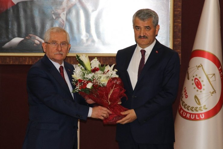 YSK’nın yeni başkanı Muharrem Akkaya oldu