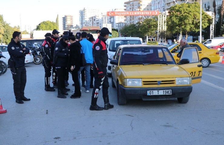 Adana’da 2 bin 77 polisle asayiş uygulaması