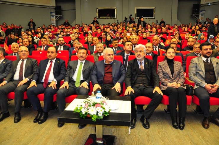 Binali Yıldırım: “İstanbul Havalimanı’nın 5 yıllık kirası, Kanal İstanbul’u yapar"