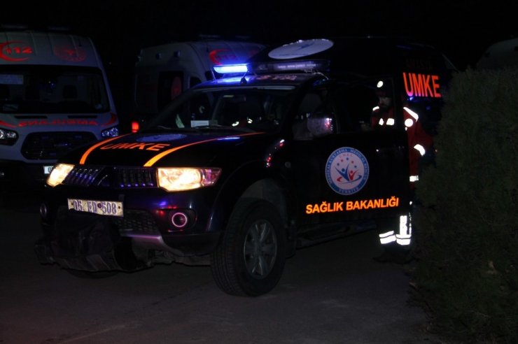 Deprem bölgesine Amasya’dan destek personeli gönderildi.