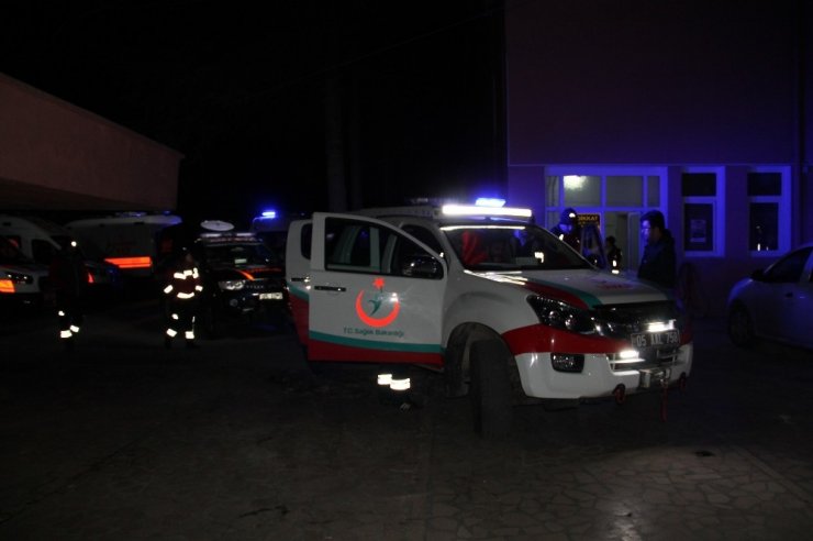 Deprem bölgesine Amasya’dan destek personeli gönderildi.