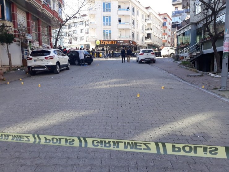 Esenyurt’ta iki grup arasında silahlı çalışma çıktı: 1 yaralı