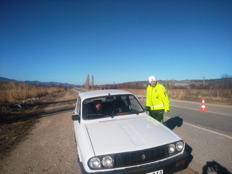 Hisarcık polisinden trafik uygulaması