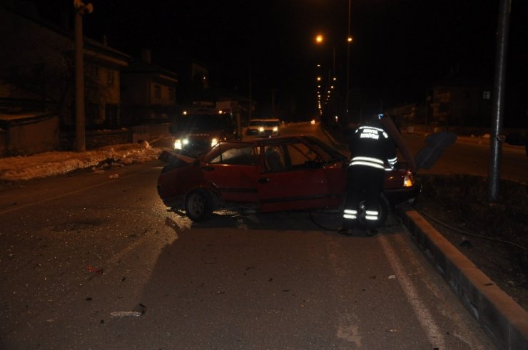 Seydişehir’de otomobiller çarpıştı: 3 yaralı
