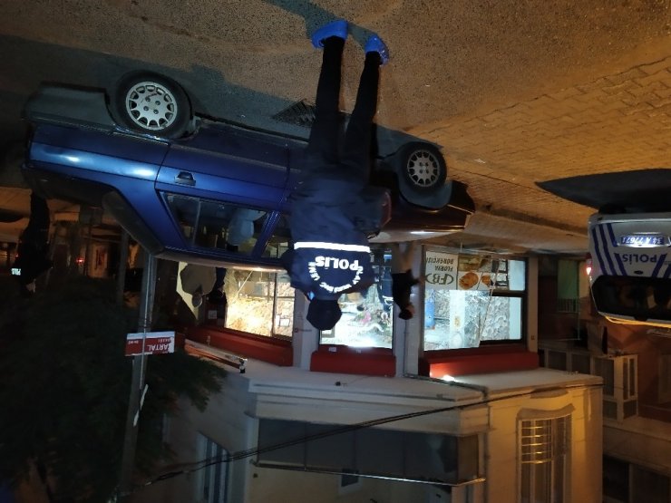 Küçükçemece’de iş yerinde tüp patladı: 1 yaralı