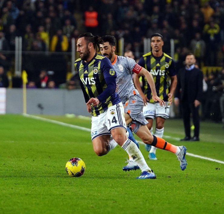 Süper Lig: Fenerbahçe: 0 - Başakşehir: 0 (İlk yarı)