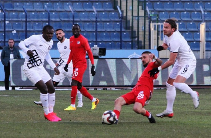 TFF 1. Lig: Osmanlıspor: 0 - Keçiörengücü: 0
