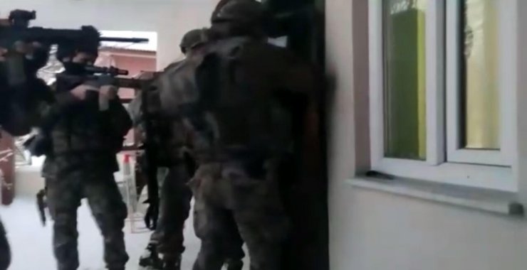 Van’da 6 şüpheli gözaltına alındı