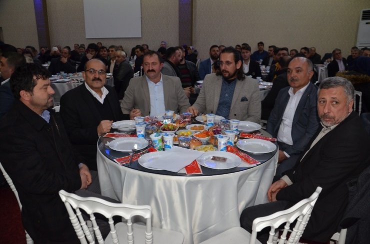 AK Partili Kaya’dan istişare toplantısı