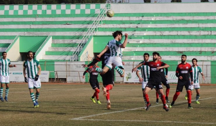 Seyircisiz maçtan gol sesi çıkmadı