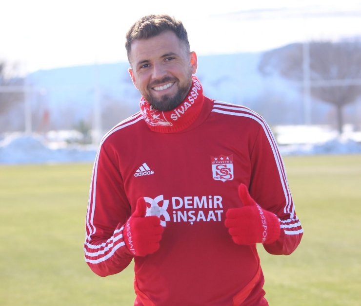 Sivasspor’un yeni transferi Claudemir’den iddialı açıklama: “Şampiyonluk mümkün”