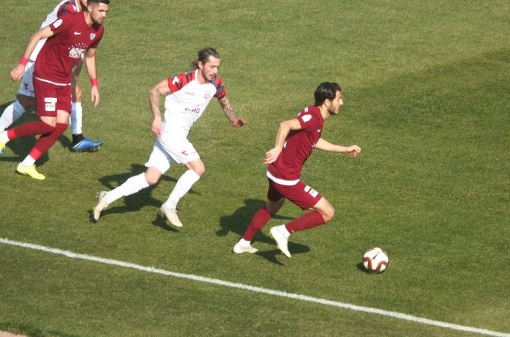 TFF 2. Lig: Bandırmaspor: 1 - GMG Kastamonuspor: 1
