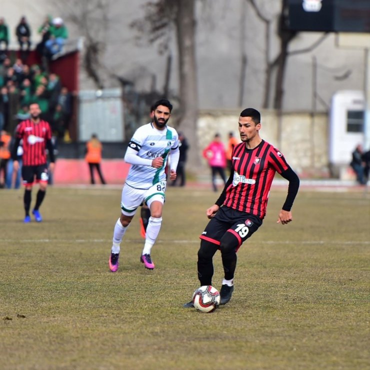 TFF 2. Lig: Uşakspor: 1 - Sakaryaspor: 1