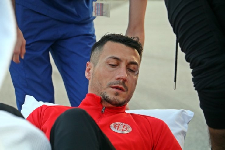 Jahovic, en az 3 hafta yok