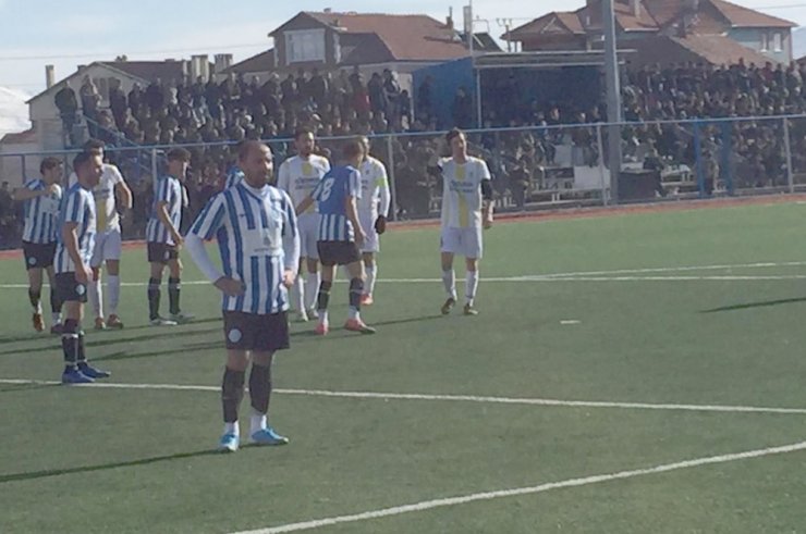 Tomarza Belediyespor, lideri devirdi