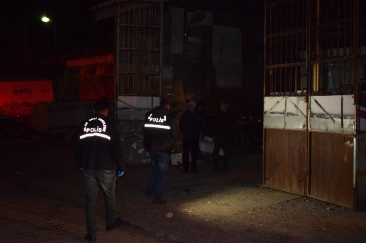 Malatya’da bir kişi iş yerinde ölü bulundu