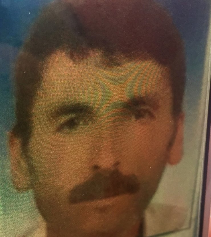 Camide yaşayan evsiz vatandaş ölü bulundu