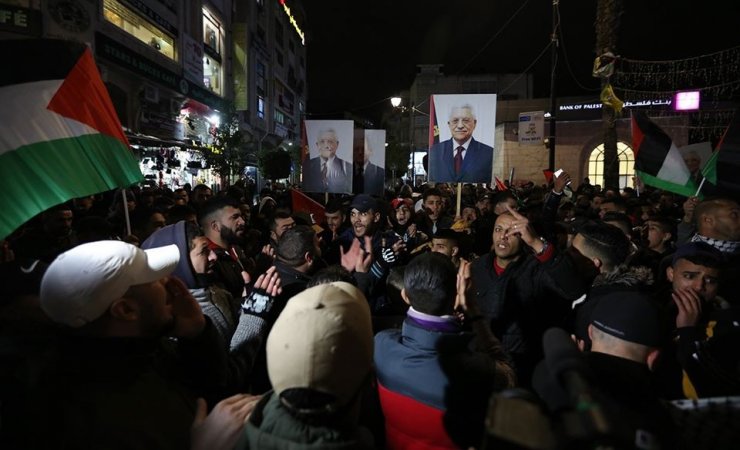 Filistinliler Trump’ın sözde Orta Doğu barış planını protesto etti