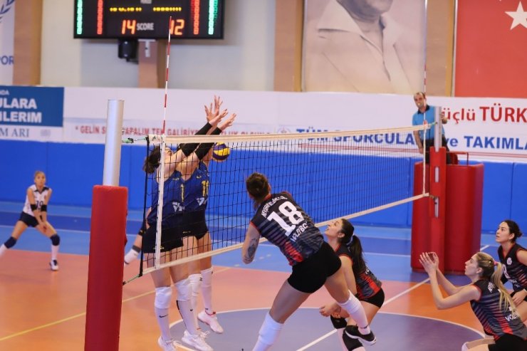 TVF Kadınlar 1. Lig: Nevşehir Belediyespor: 2 Mardin Büyükşehir Başakspor:3