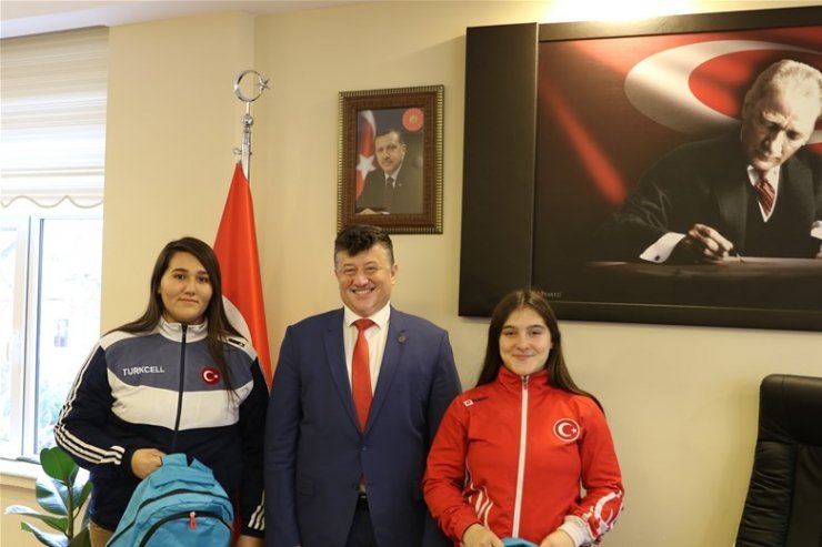 Halter Şampiyonlarından İl Müdürü Fillikçioğlu’na ziyaret