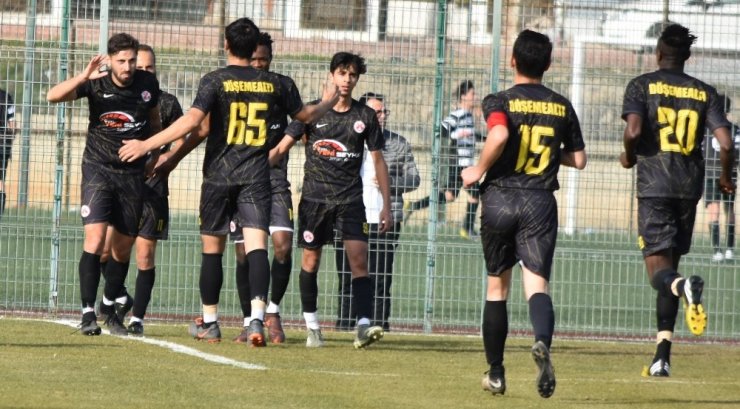 Kırkgöz Döşemealtı Belediye Spor Play-Off ilk maçında fark attı