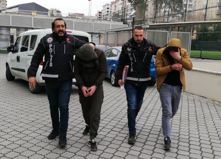 Samsun'daki uyuşturucu operasyonlarında yakalanan 6 şüpheliden 3 şüpheli tutuklandı