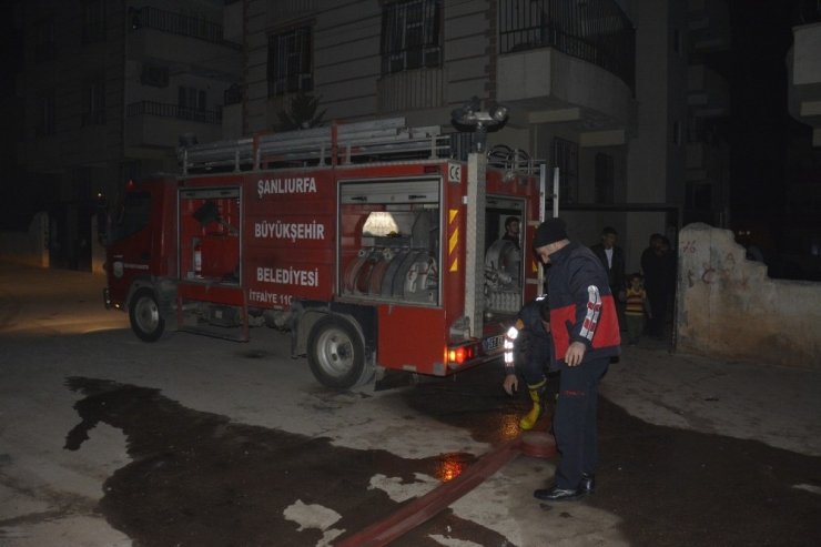 Siverek’te yangın: Dumandan etkilenen 9 kişi hastaneye kaldırıldı