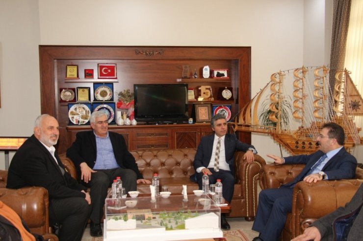Altınok ve Öz Oltu’da nezaket ziyaretinde bulundular
