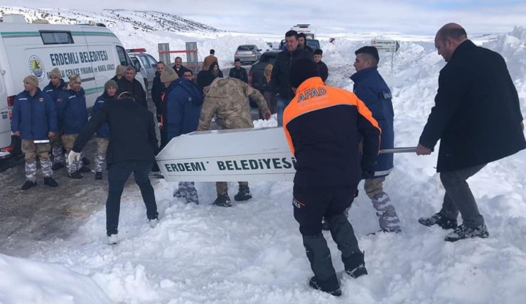 Karda kaybolan Ali Kaçar’ın cenazesi morga kaldırıldı