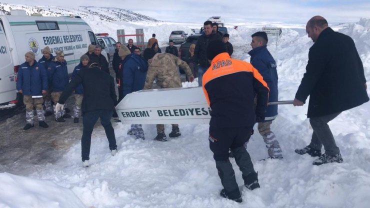 Mersin’de karda kaybolan şahsın cesedine ulaşıldı (2)