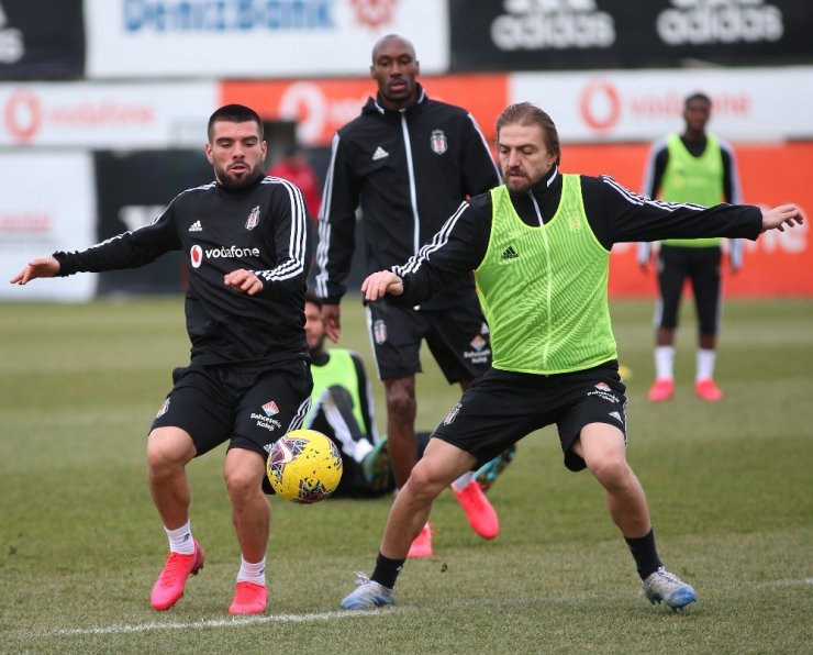 Beşiktaş, Çaykur Rizespor maçı hazırlıklarını sürdürdü