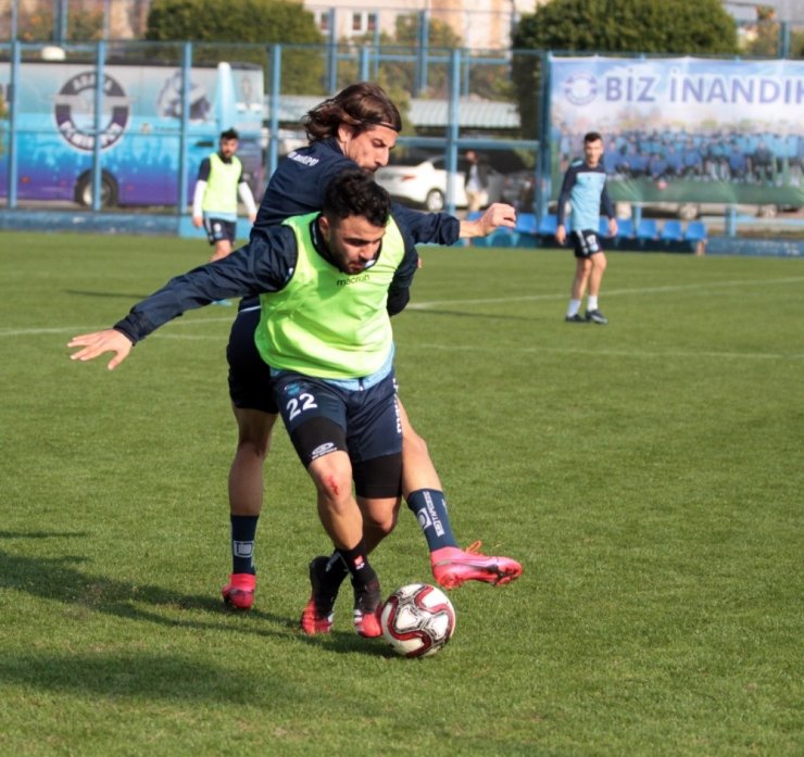 Adana Demirspor’un deplasman biletleri 1 dakikada tükendi