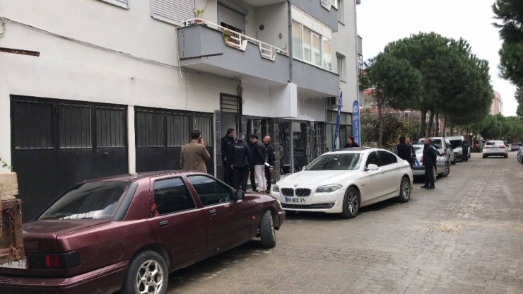 Kuşadası’nda silahlı çatışma: 1 yaralı