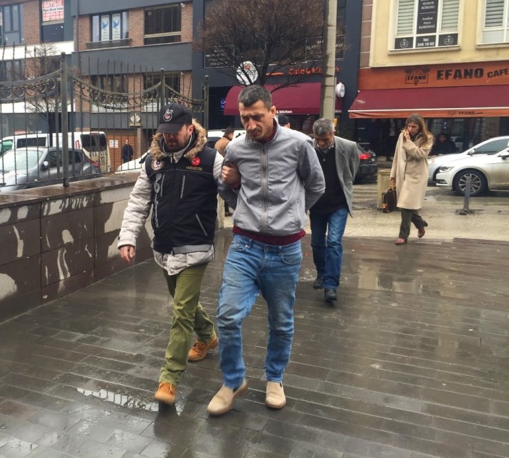 Eskişehir’de uyuşturucu operasyonu: 3 gözaltı