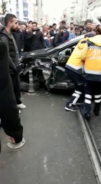 Tramvay yolunda feci kaza kamerada