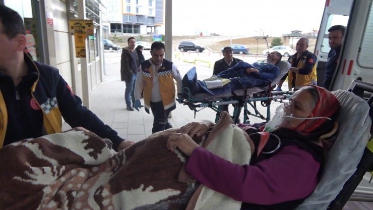 Kırıkkale’de biri hamile 5 kişi sobadan zehirlendi