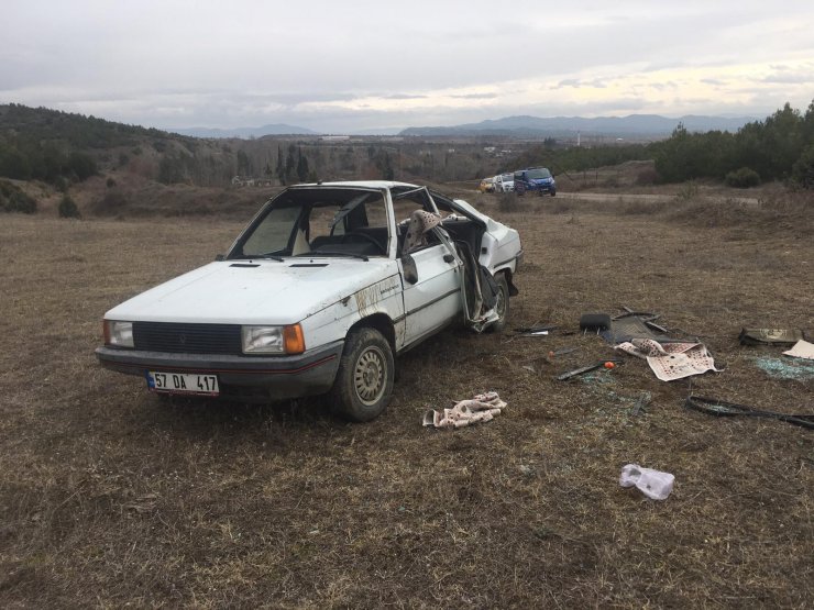 Sinop’ta otomobilin devrilmesi sonucu 8 kişi yaralandı