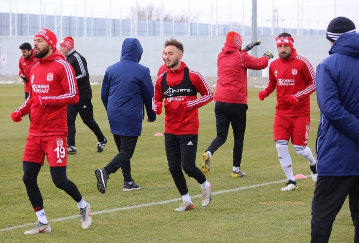Lider Sivasspor’da neşeli idman