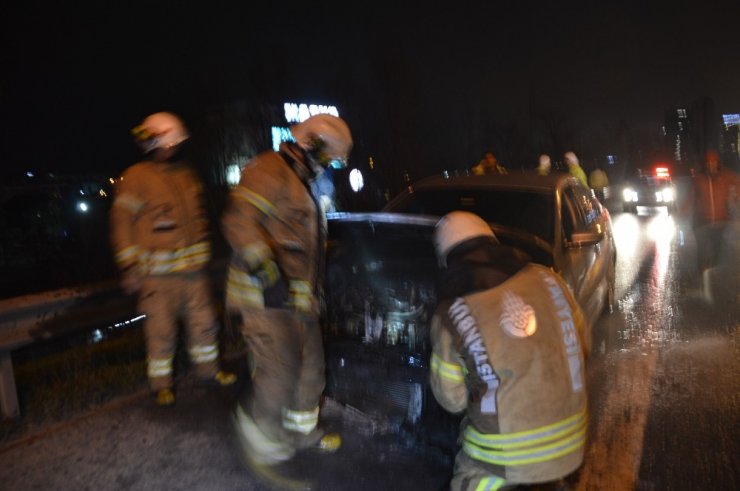 Yeni aldığı ikinci el otomobili kül olan sürücü o anları gülerek anlattı